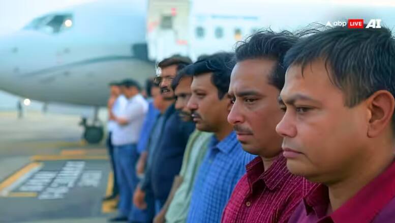 ਜਿਹੜੇ ਲੋਕਾਂ ਦਾ ਵੀਜ਼ਾ ਖ਼ਤਮ ਹੋ ਜਾਂਦਾ, ਨੂੰ ਕਦੋਂ ਕੀਤਾ ਜਾਂਦਾ ਡਿਪੋਰਟ? ਜਾਣੋ ਕੀ ਹਨ ਨਿਯਮ illegal-immigrants-in-america-news-when-someone-deported-after-visa-expires-know-in-Punjabi ਜਿਹੜੇ ਲੋਕਾਂ ਦਾ ਵੀਜ਼ਾ ਖ਼ਤਮ ਹੋ ਜਾਂਦਾ, ਨੂੰ ਕਦੋਂ ਕੀਤਾ ਜਾਂਦਾ ਡਿਪੋਰਟ? ਜਾਣੋ ਕੀ ਹਨ ਨਿਯਮ