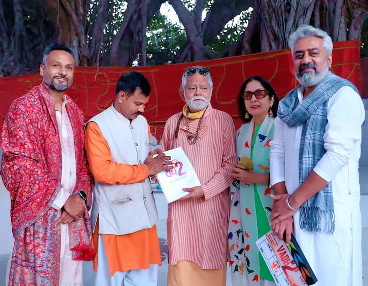 The cast and crew of Vadh 2, including actors Sanjay Mishra, Neena Gupta, director Jaspal Singh Sandhu, and producer Ankal Garg, also visited the ongoing Mahakumbh in Prayagraj. (Image: Instagram/@neenagupta)
