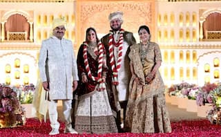 Adani group donated rs 10000 crore on special occasion of jeet and divas wedding પુત્રના લગ્ન પ્રસંગે ગૌતમ અદાણીનો સેવા કાર્યનો સંકલ્પ, 10,000 કરોડની માતબર સખાવતની જાહેરાત કરી 