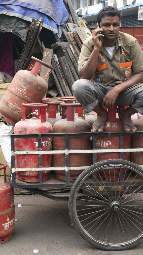 दिल्ली में BJP जीती तो गैस सिलेंडर पर कैसे मिलेगी 500 रुपये की सब्सिडी?