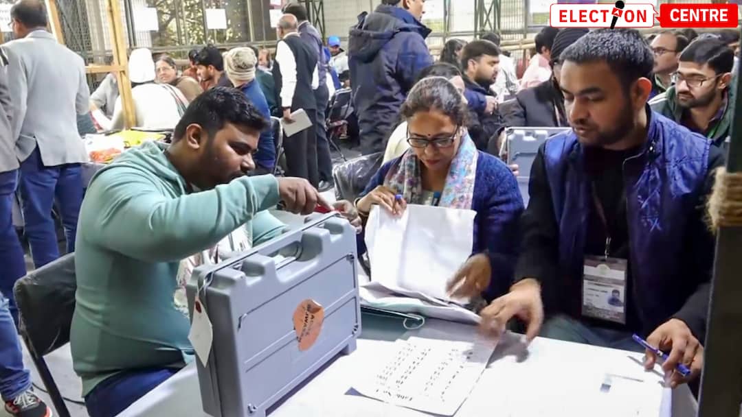 Delhi Election Result 2025 After 2 Hours Election Commission Vote-Counting Trends Show BJP Forming Government After 2 Hours, ECI Vote-Counting Trends Show BJP Forming Government In Delhi