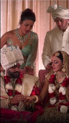 लाल जोड़े में दुल्हन बनीं प्रियंका चोपड़ा की भाभी, यहां देखिए सिद्धार्थ-नीलम की फेरों से लेकर सिंदूरदान तक की तस्वीरें