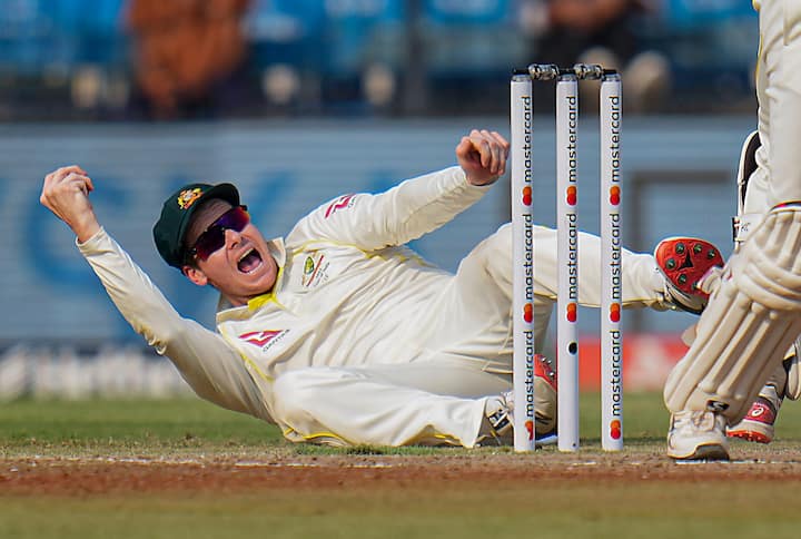 Now if Smith takes 3 catches in the second innings, then he will complete the double century of taking a catch in Test cricket.