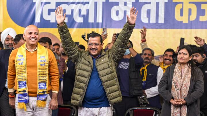 Delhi Assembly Election Results 2025: सभी की नजरें दिल्ली विधानसभा चुनाव के नतीजों पर टिकी हुई हैं. आम आदमी पार्टी के मुस्लिम नेताओं का अपनी सीटों पर कैसा प्रदर्शन है, आइए बताते हैं.