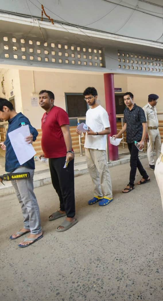 यूपीएससी में कितनी बार फॉर्म भर सकते हैं?