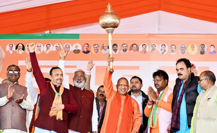 Om Prakash Rajbhar Announces SBSP to Contest UP 2026 Panchayat Elections Independently UP Politics: યુપીના રણસંગ્રામમાં નવો મોરચો, ભાજપના મિત્ર પક્ષે એકલા ચૂંટણી લડવાની કરી જાહેરાત