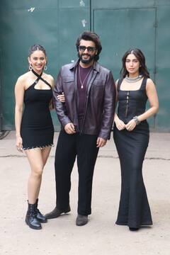 खुशी संग इवेंट में पहुंचे इब्राहिम, तो विक्की-रश्मिका ने किया ‘छावा’ का प्रमोशन, देखिए बाकी स्टार्स की तस्वीरें