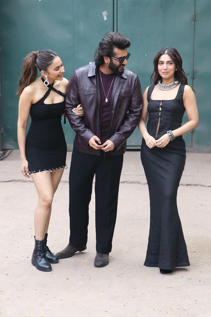 बता दें कि अर्जुन, भूमि और रकुल की ये फिल्म ‘मेरे हसबैंड की बीवी’ इसी महीने यानि 21 फरवरी को रिलीज होने वाली है.