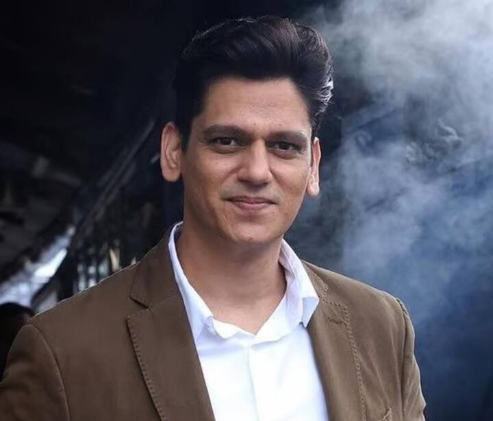 Jaane Jaan: In Jaane Jaan, Vijay Varma portrayed Inspector Karan Anand, a Mumbai police investigator. His gripping performance as a cop in the crime thriller added tension to the plot, earning widespread acclaim.