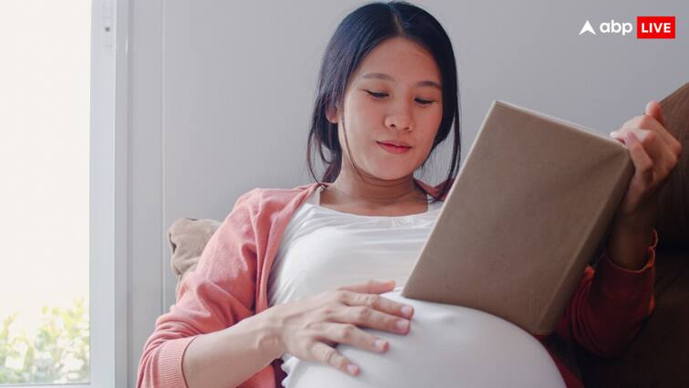 How dangerous is it if the delivery takes place in the seventh month itself Know how dangerous it is for children according to doctors सातवें महीने में ही हो गई डिलीवरी तो ये कितना खतरनाक? जानें बच्चे की सेहत पर क्या पड़ता है असर
