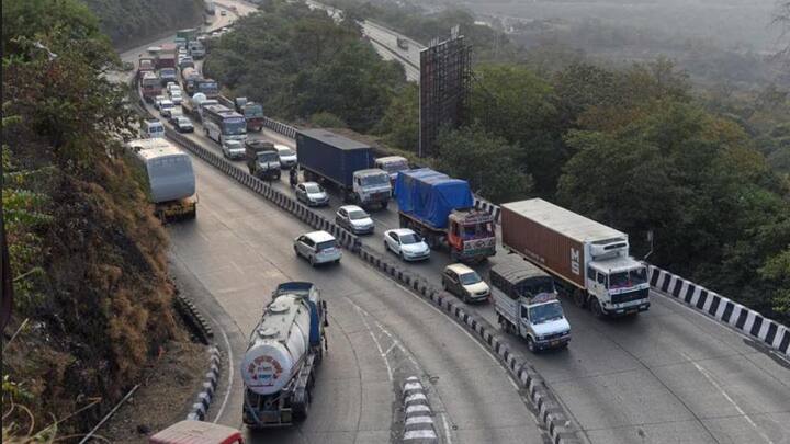 मुंबई-पुणे द्रुतगती महामार्गावरील पनवेल एक्झिट उद्यापासून ( 11 फेब्रुवारी) तब्बल 6 महिने बंद राहणार आहे.