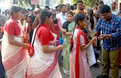 মাধ্যমিক নিয়ে কোনও সমস্যা হলে কোন নম্বরে ফোন করবেন ? কোন ব্যবহারে পরীক্ষা বাতিল?