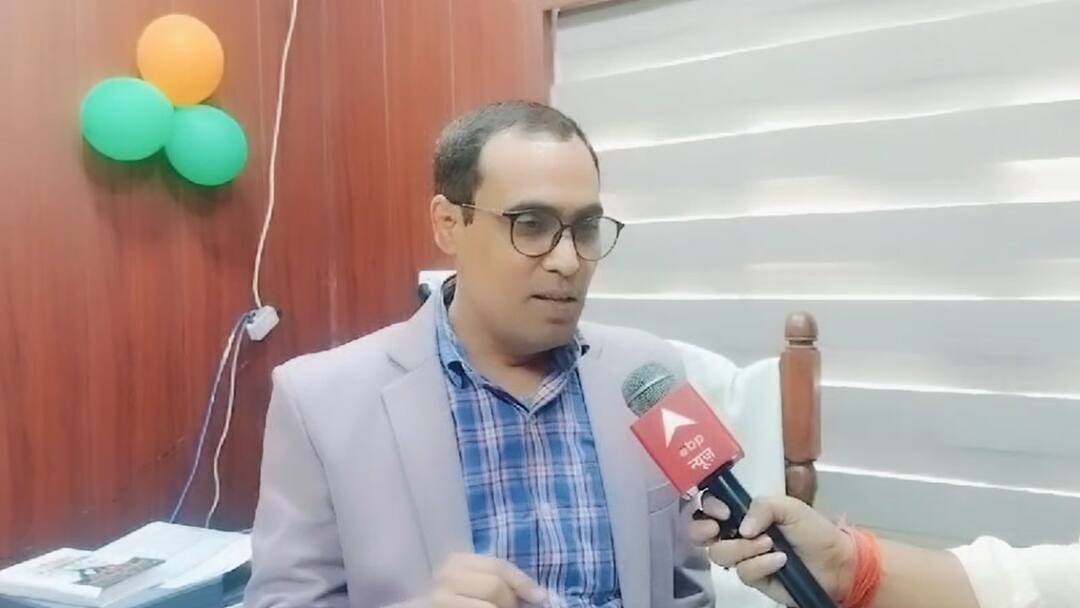 यूपी बोर्ड परीक्षा: फिरोजाबाद के 107 केन्द्रों पर होंगी परीक्षाएं, प्रयोगात्मक एग्जाम हुआ शुरू UP Board Exam students will appear for the board exams at 107 centers in Firozabad practical ANN यूपी बोर्ड परीक्षा: फिरोजाबाद के 107 केन्द्रों पर होंगी परीक्षाएं, प्रयोगात्मक एग्जाम हुआ शुरू