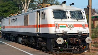 रेलवे में निकली बंपर भर्ती के लिए बढ़ाई गई लास्ट डेट, अब इस दिन तक कर सकते हैं अप्लाई