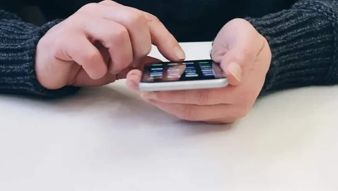 Sanchar Saathi App: ફોન અસલી છે કે નકલી? મિનિટોમાં મળશે જાણકારી, ચેક કરો પ્રોસેસ How To Check Fake Or Real phone Via Sanchar Saathi App Sanchar Saathi App: ફોન અસલી છે કે નકલી? મિનિટોમાં મળશે જાણકારી, ચેક કરો પ્રોસેસ