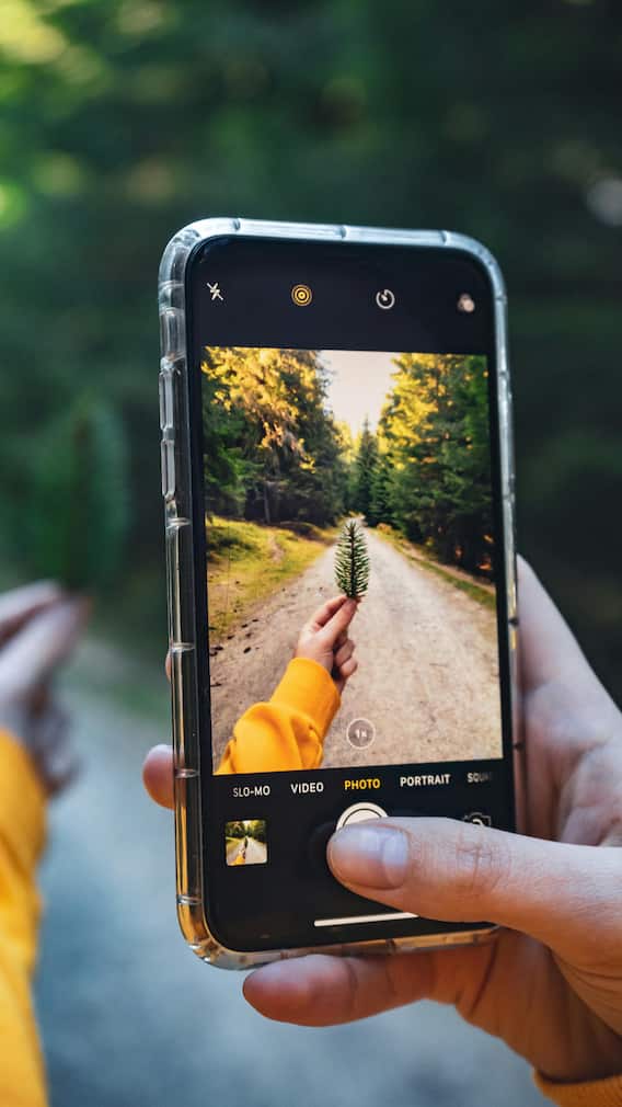 రూ. 30 వేలలోపు లభించే బెస్ట్‌ కెమెరా స్మార్ట్‌ఫోన్‌లు ఇవే!