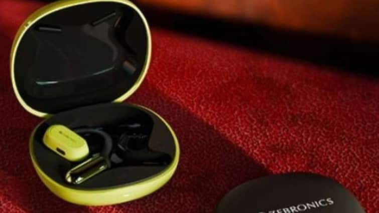 Zebronics Zeb-Pods O OWS Earphones With Up to 40 Hours Total Battery Life Launched in India Check Price and Other Features Zebronics Earbuds: কানের বাইরে দিয়ে হুকের মতো আটকে থাকবে ইয়ারবাডস, একবার চার্জে চলবে ৪০ ঘণ্টা