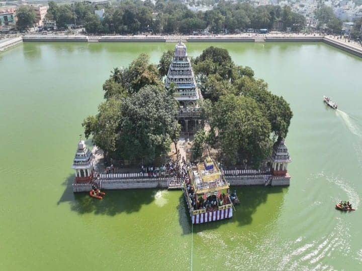 இவ்விழாவில் மதுரை மண்டல இந்து அறநிலையத்துறை இணை ஆணையர் செல்லத்துரை, மீனாட்சியம்மன் கோவில் துணை ஆணையர் கிருஷ்ணன், அறங்காவலர்குழு உறுப்பினர் மீனாஅன்புநிதி மற்றும் இந்து அறிநிலையத்துறை அதிகாரிகள் உள்ளிட்டோர் கலந்துகொண்டனர்.