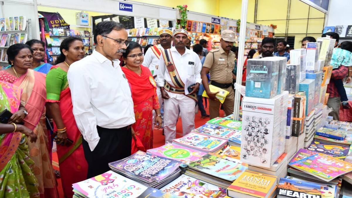 Book Fair 2025: கடந்த ஆண்டை காட்டிலும் இந்தாண்டு 30 லட்சம் ரூபாய்க்கு கூடுதலாக விற்பனையான புத்தகங்கள் - எங்கே தெரியுமா?