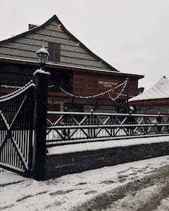 Kangana Ranaut Radiates Grace In Traditional Attire At Her Scenic Manali Cafe, See Pics