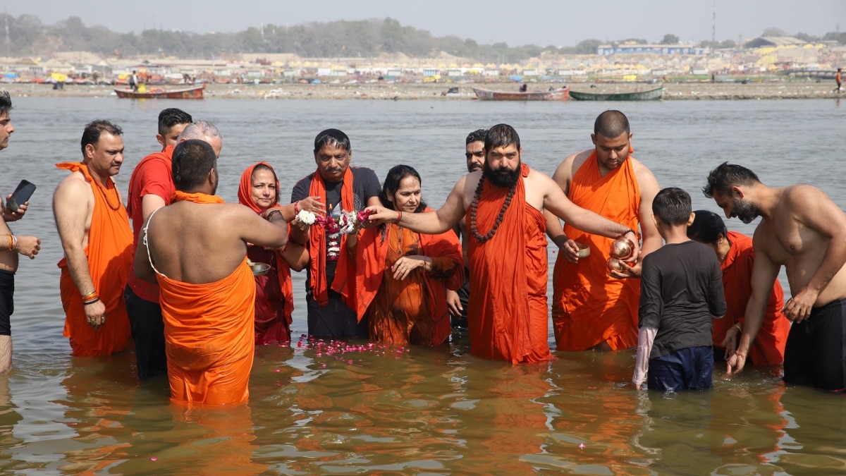 Maha Kumbh 2025: माघी पूर्णिमा के साथ समाप्त होगा कल्पवास, इन्हें मिलेगी बंधन से मुक्ति