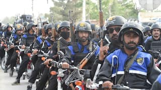 पाकिस्तान पुलिस के अधिकारियों की इतनी होती है सैलरी, जानिए कैसे होती है ट्रेनिंग और भर्ती