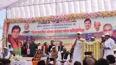 एमपी: ज्योतिरादित्य सिंधिया की जनसुनवाई में आए आवेदन को रद्दी में फेंकने पर एक्शन, 5 कर्मचारी निलंबित