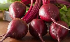 Side effects of Beetroot: બીટરૂટ સ્વાસ્થ્યનો ખજાનો પરંતુ આ લોકોએ ભૂલથી પણ ન કરવું જોઇએ સેવન