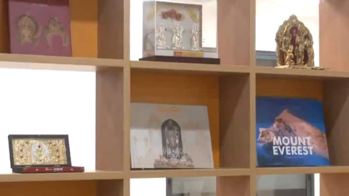 করোনা কালে নির্মাণকার্য সম্পূর্ণ হতে সময় লেগে যায়। জানা গিয়েছে, আগামী ১৯ ফেব্রুয়ারি সেখানে উপস্থিত হবেন সঙ্ঘ প্রধান মোহন ভাগবত এবং সাধারণ সম্পাদক দত্তাত্রেয় হোসাবলে। সেখানে কর্মীদের নিয়ে কার্যকর্তা সম্মেলন হবে। এখন থেকে দিল্লির ওই সদর দফতর থেকেই RSS-এর যাবতীয় কাজকর্ম সম্পাদিত হবে।