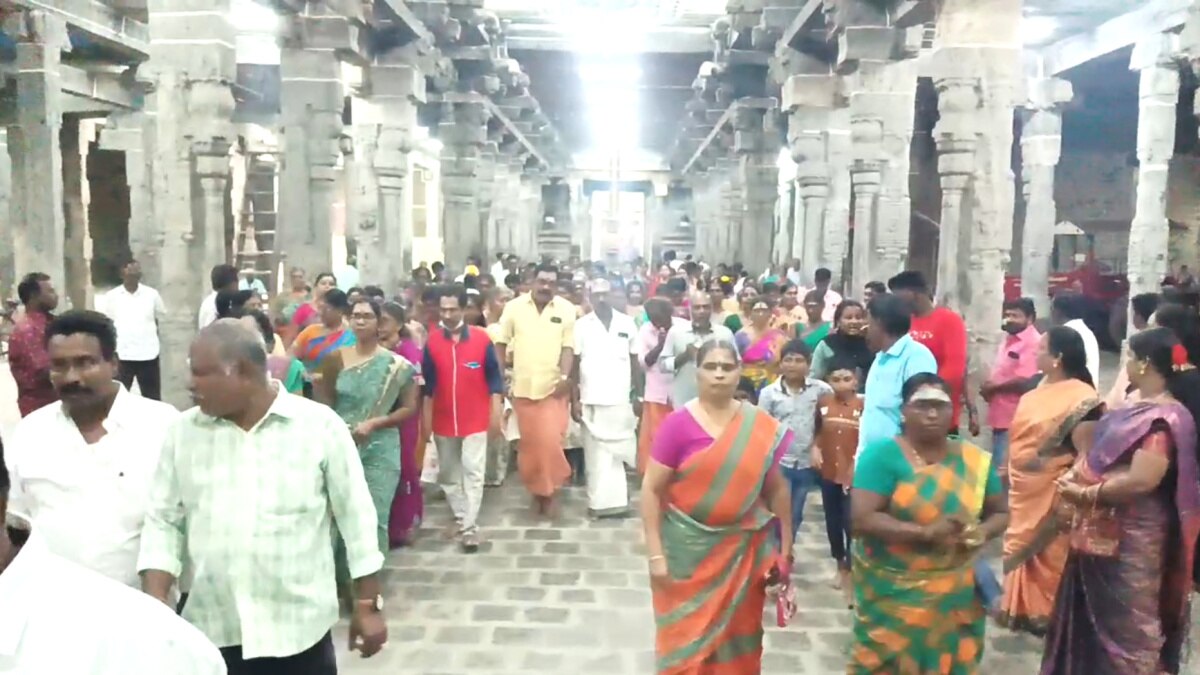 தை பெளர்ணமி  - சிவாய நம ஓம் என்ற மந்திரங்கள் முழங்க பக்தி பரவசம் பொங்க கிரிவலம் சென்ற பக்தர்கள்...!