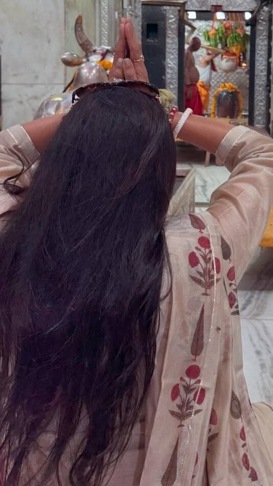 पहली कमाई थी 50 रुपये, आज एक दिन के लाखों रुपये चार्ज करती हैं ये एक्ट्रेस