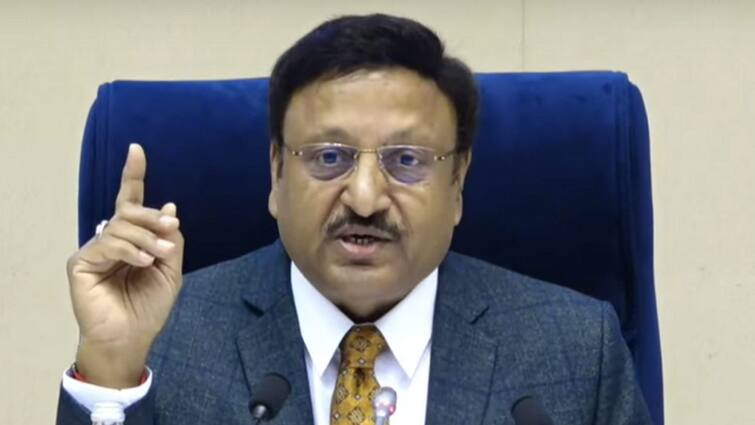 'क्यों हो रहा इतना हल्ला, कुछ भी गलत नहीं', विपक्ष के आरोपों पर बोले चुनाव आयुक्त राजीव कुमार cec rajiv kumar says election data system is foolproof nothing can go wrong 'क्यों हो रहा इतना हल्ला, कुछ भी गलत नहीं', विपक्ष के आरोपों पर बोले चुनाव आयुक्त राजीव कुमार
