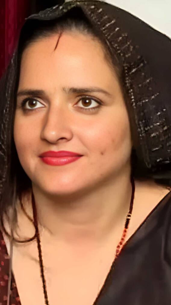 क्या आपको पता है कितने Youtube चैनल चलाती हैं Seema Haider! हर महीने करती हैं इतनी तगड़ी कमाई