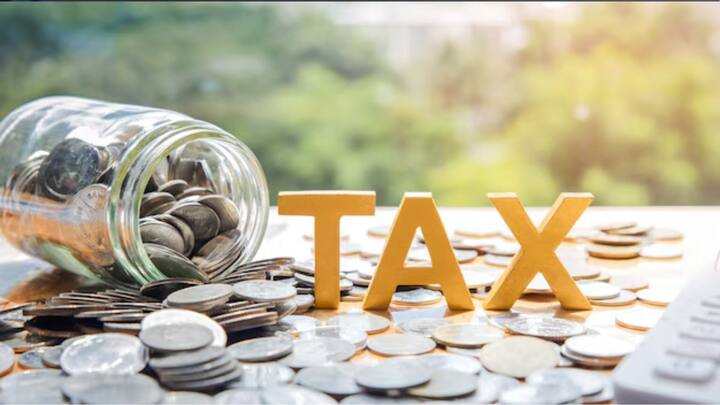 न्यू इनकम टैक्स बिल में TDS और प्रेजम्प्टिव टैक्सेशन (Presumptive Taxation) से जुड़े प्रावधानों को टेबुलर फॉर्मेट में पेश किया गया है ताकि इन्हें समझने में टैक्सपेयर्स को आसानी हो.