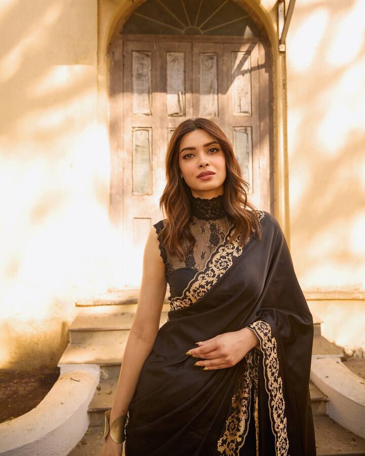 संपूर्ण देशभरात चर्चा असलेला छावा हा चित्रपट येत्या 14 फेब्रुवारी रोजी प्रदर्शित होणार आहे. या चित्रपटात अभिनेता विकी कौशल आणि अभिनेत्री रश्मिका मंदाना हे प्रमुख भूमिकेत आहेत.