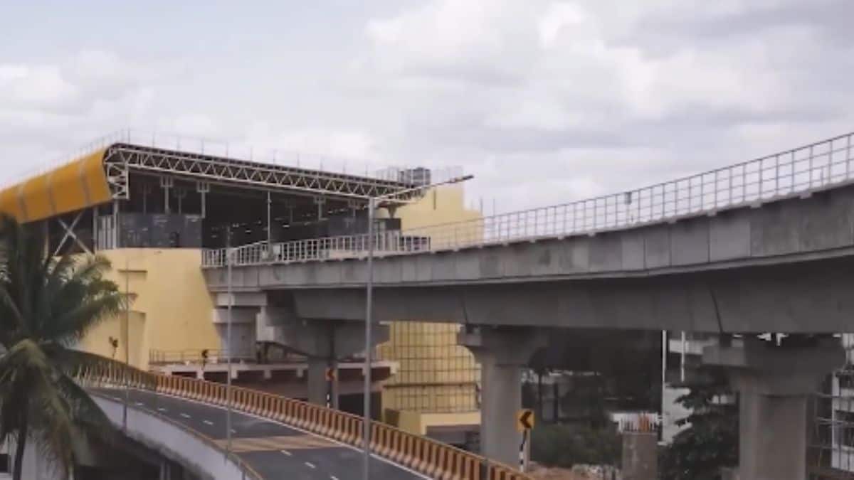 பெங்களூரு டிராஃபிக்கிற்கு குட் பாய்.! வருகிறது டபுள் டக்கர் பாலம்...