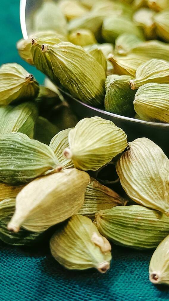 এলাচ এভাবে খেলে দূরে পালাবে ডায়াবেটিসও