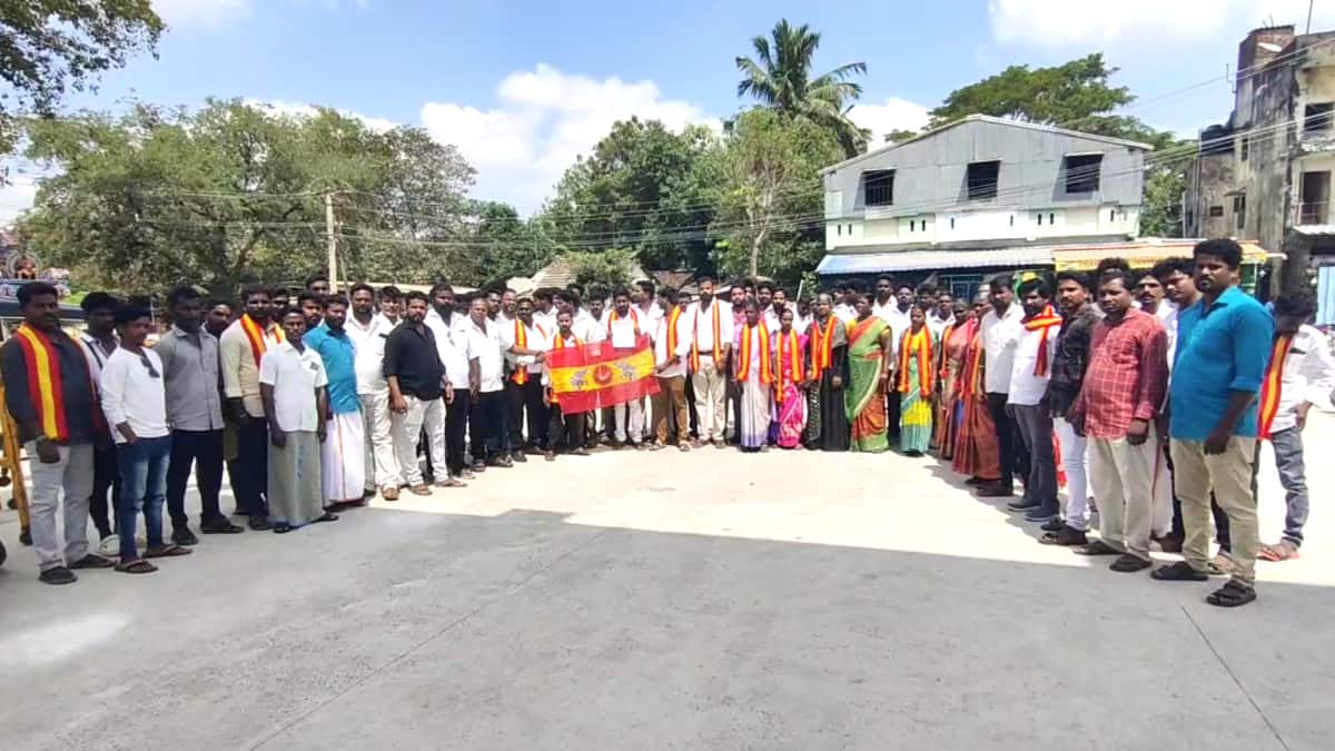பிங்க் பஸ் வேண்டும் - மகளிருக்காக மாவட்ட ஆட்சியர் அலுவலகத்தில் மனு அளித்த தவெகவினர்...!