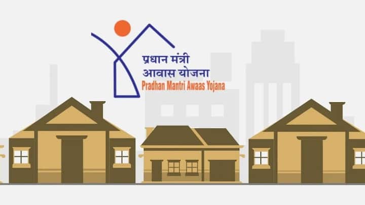 दरअसल प्रधानमंत्री आवास योजना के तहत अलग-अलग वर्गों के लोगों को अलग-अलग आधार पर लाभान्वित किया जाता है. इसमें कमजोर वर्गों (EWS), निम्न आय वर्ग (LIG), और मध्यम आय वर्ग (MIG) के परिवार शामिल होते हैं.