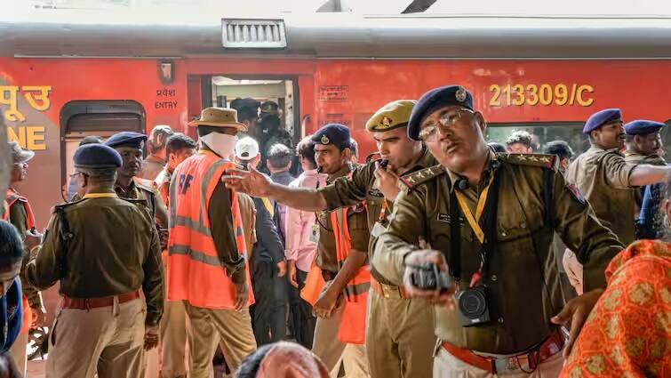 Maha Kumbh 2025: મહાકુંભમાં શ્રદ્ધાળુની સુવિધા માટે રેલવેએ લીધો મોટા નિર્ણય, પ્રયાગરાજ માટે 100થી વધુ વિશેષ ટ્રેન દોડશે Railways took a big decision for the convenience of devotees in Mahakumbh, special train will run for Prayagraj Maha Kumbh 2025: મહાકુંભમાં શ્રદ્ધાળુની સુવિધા માટે રેલવેએ લીધો મોટા નિર્ણય, પ્રયાગરાજ માટે 100થી વધુ વિશેષ ટ્રેન દોડશે