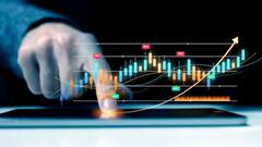 Valentines day पर अपने पार्टनर को दें कुछ अलग हटके गिफ्ट्स, सिर्फ आज ही नहीं कल को भी करें सिक्योर