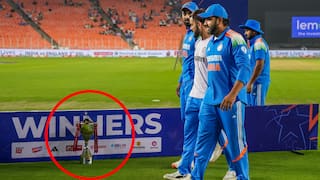 Watch: क्या सीरीज जीतने के बाद ट्रॉफी लेना ही भूल गए रोहित शर्मा? वीडियो देख आप भी नहीं रोक पाएंगे हंसी