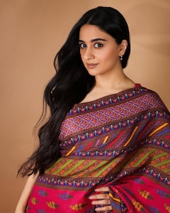 Imanvi Esmail: ప్రభాస్ 'ఫౌజీ' హీరోయిన్ ఇమాన్వీ లేటెస్ట్ శారీ ఫోటోలు - లవర్స్ డే స్పెషల్