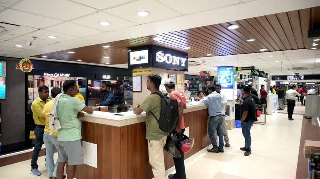 आदित्य विजन: भारत का अग्रणी इलेक्ट्रॉनिक्स रिटेल ब्रांड