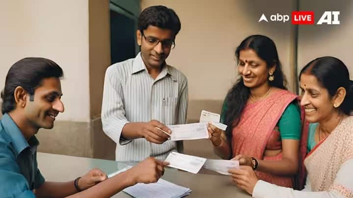 আপনার নোট ছিঁড়ে গেলেও বা নষ্ট হয়ে গেলেও যদি এর নম্বর প্যানেল ঠিক থাকে, তাহলে আপনি তা পরিবর্তন করতে পারবেন। আপনি একবারে মাত্র 20টি নোট ব্যাঙ্ক থেকে বদলে নিতে পারেন।