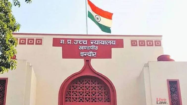 Wifes love affair without physical relations is NOT adultery rules Madhya Pradesh High Court மனைவி வேறு ஒருவரை காதலித்தால் தகாத உறவு கிடையாது: மத்திய பிரதேச உயர்நீதிமன்றம் அதிரடி உத்தரவு