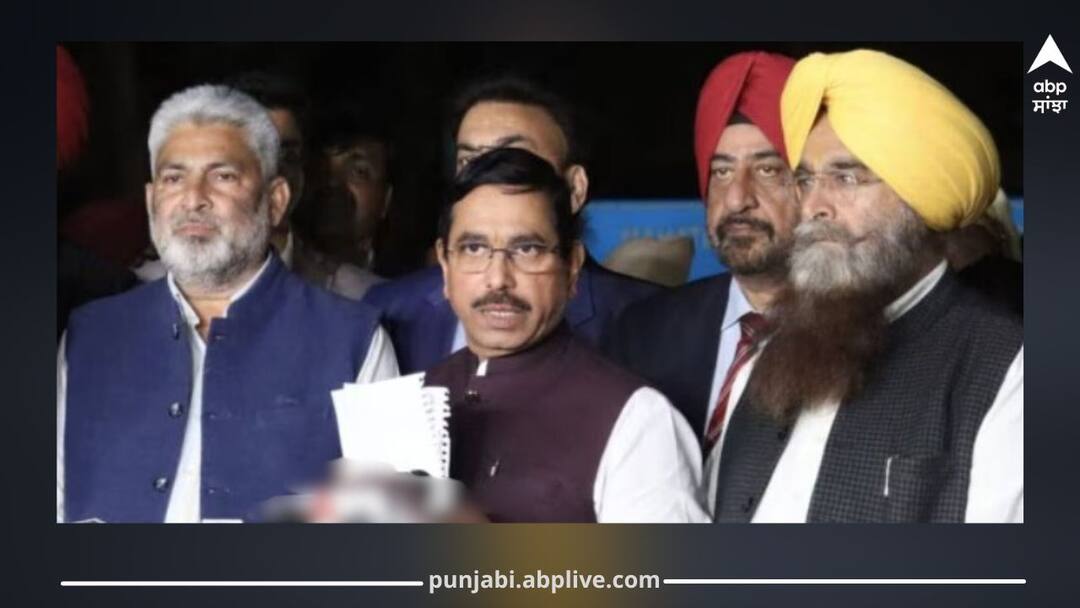 Punjab News: Farmers Held Positive Talks with Centre, Jagjit Singh Dallewal Present; Next Meeting on February 22 Punjab News: ਕੇਂਦਰ ਨਾਲ ਸੁਖਾਵੇਂ ਮਾਹੌਲ 'ਚ ਹੋਈ ਕਿਸਾਨਾਂ ਦੀ ਗੱਲਬਾਤ, ਜਗਜੀਤ ਸਿੰਘ ਡੱਲੇਵਾਲ ਰਹੇ ਮੌਜੂਦ, ਹੁਣ 22 ਫਰਵਰੀ ਨੂੰ ਹੋਏਗੀ ਅਗਲੀ ਮੀਟਿੰਗ