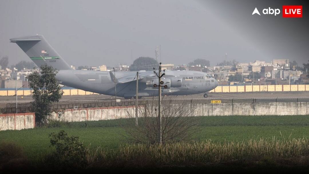 US से 119 अवैध प्रवासियों को लेकर आज अमृतसर उतरेगा विमान, भगवंत मान बोले- पंजाब ही क्यों? US Plane With 119 Deported Indians To Land Today In Amritsar Punjab CM Bhagwant Mann Allegation On BJP US से 119 अवैध प्रवासियों को लेकर आज अमृतसर उतरेगा विमान, भगवंत मान बोले- पंजाब ही क्यों?