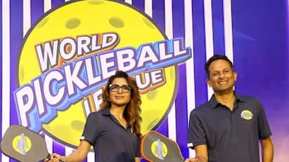 What is pickle ball game rules and regulations explained in tamil Pickle Ball : ஐ.பி.எல்க்கு மாற்றா பிக்கில் பால் ? அப்படி என்ன இந்த விளையாட்டில் இருக்கு ?