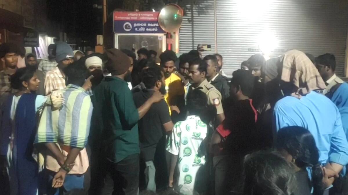 மயிலாடுதுறையில் பயங்கரம்.. இளைஞர் வெட்டி படுகொலை.. சாராய வியாபாரிகளின் வெறிச்செயல்